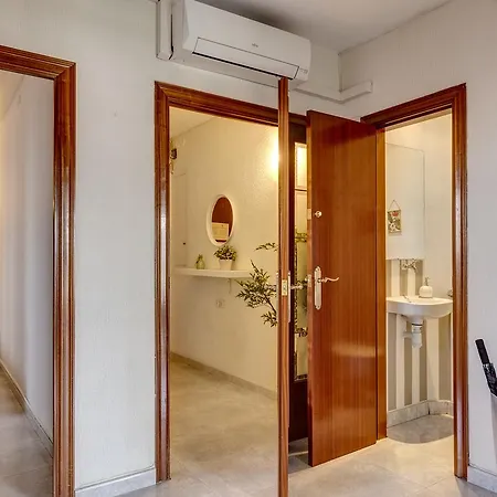 Link Bcn Sants Apartment *