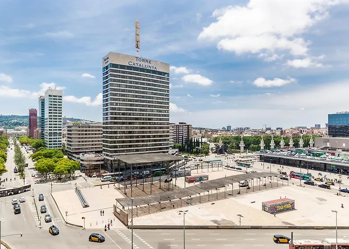 Appartamento 4 Bedroom High-rise Amazing Views! *