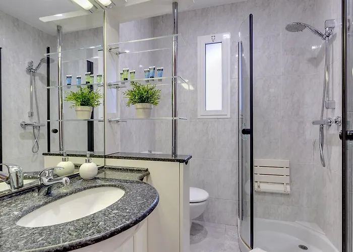 4 Bedroom High-rise Amazing Views! * Barcellona